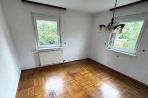 Zweifamilienhaus in ruhiger Lage von Pleidelsheim – Die vollständige Adresse der Immobilie erhältst du vom Anbieter., 74385 Pleidelsheim – Vorschaubild 7