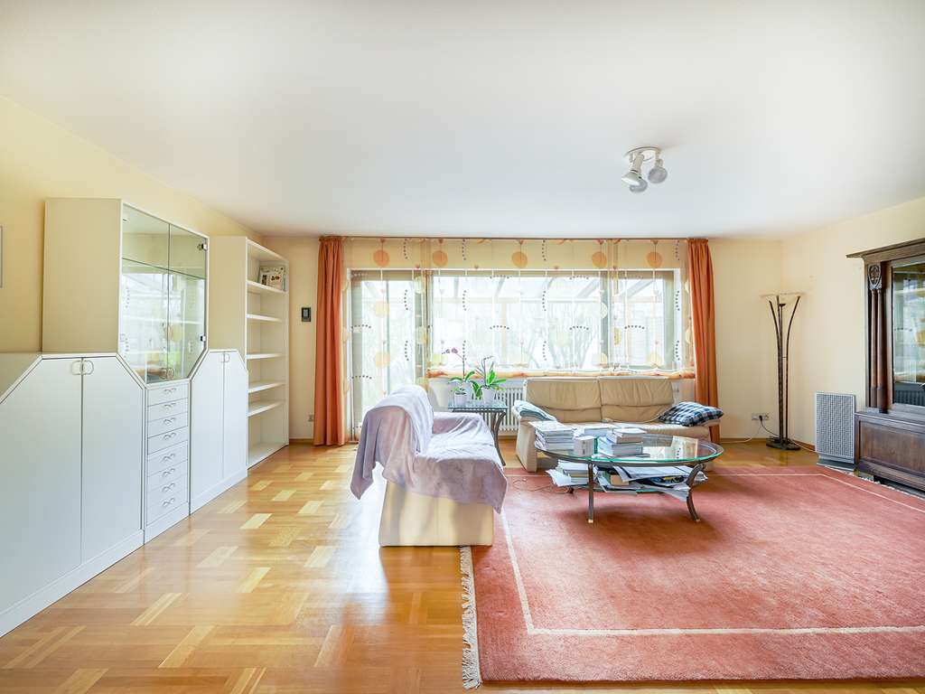 Immobilie in Bietigheim - Doppelhaushälfte mit viel Potenzial in ruhiger Lage! - Bild 3