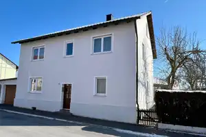 Einfamilienhaus im Ortskern von Ursensollen provisionsfrei – Amberg-Sulzbach (Kreis) – Vorschaubild 1