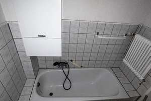 Helle 3 Zi. Whg., 2 Balkone, unmöbliert, nahe Stadtwald provisionsfrei – Die vollständige Adresse der Immobilie erhältst du vom Anbieter., 41239 Pongs, Mönchengladbach – Vorschaubild 12