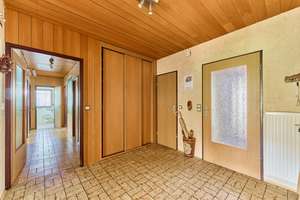 Charmantes Einfamilienhaus mit großem Grundstück und zusätzlichem Bauplatz plus 2 Garagen !! – 67069 Süd, Ludwigshafen am Rhein – Vorschaubild 12