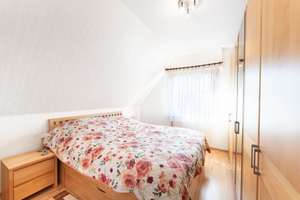 Freistehendes Einfamilienhaus mit Terrasse und Garten in Rudow, Berlin – Die vollständige Adresse der Immobilie erhältst du vom Anbieter., 12357 Rudow, Berlin – Vorschaubild 15