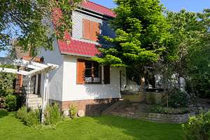 FRANK IMMOBILIEN  Einfamilienhaus in ruhiger Stadtrandlage -liebevolle Modernisierung erbeten – Die vollständige Adresse der Immobilie erhältst du vom Anbieter., 12309 Lichtenrade, Berlin – Vorschaubild 3