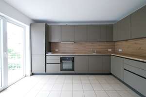 Großzügige renovierte 4-Zimmer-Wohnung mit 2 Bädern, Balkon & EBK in Schloß Neuhaus – Almering 5, 33104 Schloß Neuhaus, Paderborn – Vorschaubild 23