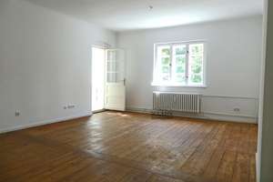 Frohnau! Charmante 3,5 - 4 Zimmer Altbauwohnung mit Haus im Haus Charakter dicht am Ludolfingerplatz – 13465 Frohnau, Berlin – Vorschaubild 2