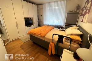 Dreiparteienhaus mit Garage und schönem Garten in Bergisch-Gladbach Heidkamp – Die vollständige Adresse der Immobilie erhältst du vom Anbieter., 51469 Heidkamp, Bergisch Gladbach – Vorschaubild 8