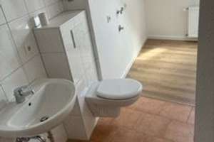 Top DG-Wohnung, große Küche, Gäste WC + Fenster, Abstellraum und Fernblick über Barmen – Heidter Berg 25, 42283 Heckinghausen, Wuppertal – Vorschaubild 16