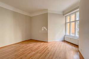 RIESIGE UND KLASSISCH SCHÖNE ALTBAUWOHNUNG IM ARNIMKIEZ MIT TERRASSE ZUM HOF!  PROVISIONSFREI! – Behmstraße 67, 10439 Prenzlauer Berg, Berlin – Vorschaubild 3