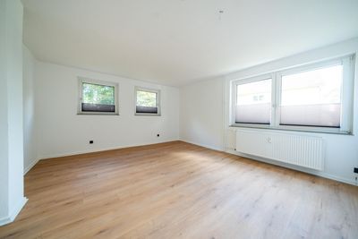 Frisch renovierte 3-Zimmer-Eigentumswohnung mit Balkon