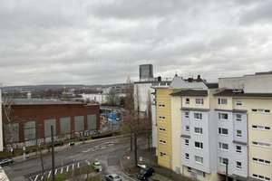 Moderne 2-Zimmer-Whg mit großer Terrasse & Stellplatz in Düsseldorf-Derendorf Parkplatz/Küche