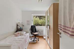 Alt-Rahlstedt: Helle 4-Zimmer-Erdgeschosswohnung mit Terrasse und viel Grün – ideal für Familien – 22149 Rahlstedt, Hamburg – Vorschaubild 7