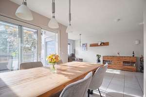 Ab 01.11. heißt die Deviese: "Einziehen & wohlfühlen" bei dieser 2-ZKB in einem 6-Parteienhaus – Die vollständige Adresse der Immobilie erhältst du vom Anbieter., 55129 Hechtsheim, Mainz – Vorschaubild 2