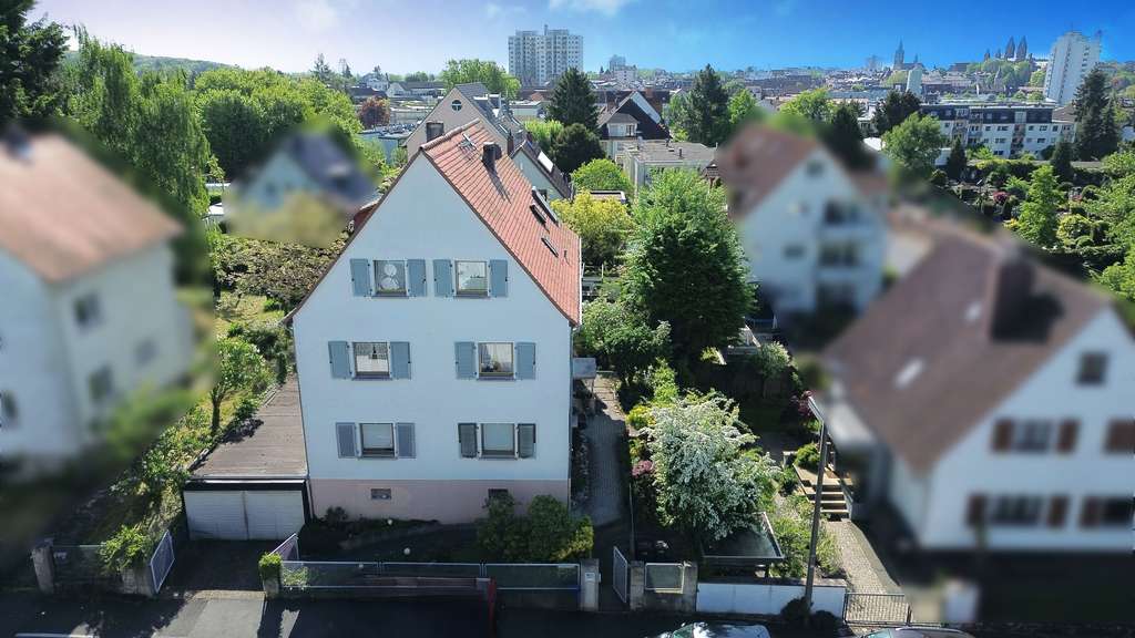 3-Familienhaus, gute Lage, eine Wohnung frei