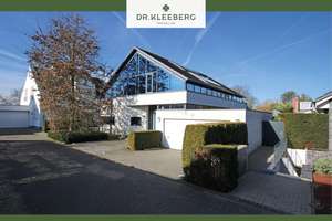 Lichtdurchflutetes Architektenhaus mit exklusivem Ambiente in Münster-Gievenbeck – Die vollständige Adresse der Immobilie erhältst du vom Anbieter., 48161 Gievenbeck, Münster – Vorschaubild 1
