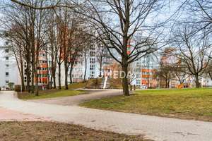 Über den Dächern der Stadt – leerstehende 2-Zimmer-Wohnung, mit Balkon und Wintergarten
 – Die vollständige Adresse der Immobilie erhältst du vom Anbieter., 93051 Großprüfening-Dechbetten-Königswiesen, Regensburg – Vorschaubild 5