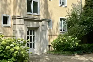 Helle, kleine 2-Zimmer-Wohnung, Innenstadtlage, Altstadt – Bahnhofstraße 33, 39104 Magdeburg – Vorschaubild 1