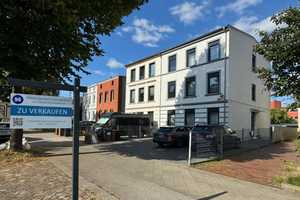 Saniertes Stadthaus in St. Lorenz! Viel Platz für die ganze Familie! – Lübeck – Vorschaubild 1