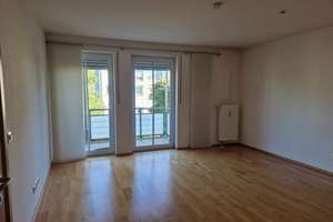 Sonnige, gepflegte 2-Zimmer-Wohnung mit Balkon und Einbauküche in Kirchheim b.München – Am Sportpark 3, 85551 Kirchheim bei München – Vorschaubild 6