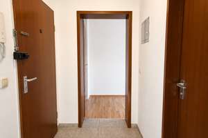 Gepflegte 2-Zimmer-Wohnung mit Loggia im Universitätsviertel Augsburg – Die vollständige Adresse der Immobilie erhältst du vom Anbieter., 86159 Universitätsviertel, Augsburg – Vorschaubild 5