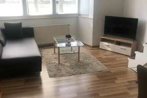Möblierte komfortable 2,5 Zi. Wohnung EG "zentral und doch ruhig"