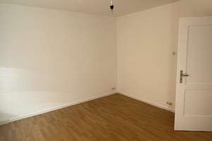 Stilvolle, modernisierte 3-Zimmer-Wohnung im beliebten Stuttgarter Westen (WG geeignet)  – Seyfferstraße 105, 70193 Vogelsang, Stuttgart – Vorschaubild 4