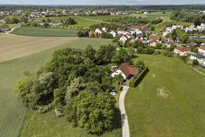 Umgeben von einem Biotop: Einfamilienhaus mit Einliegerwohnung in ruhiger und zentrale Lage – Die vollständige Adresse der Immobilie erhältst du vom Anbieter., 85051 Südwest, Ingolstadt – Vorschaubild 27