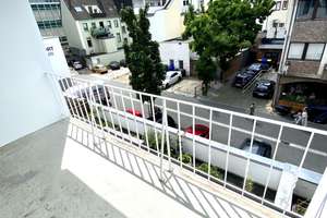 Großzügige Wohnung mit Balkon !  – Die vollständige Adresse der Immobilie erhältst du vom Anbieter., 47798 Stadtmitte, Krefeld – Vorschaubild 1