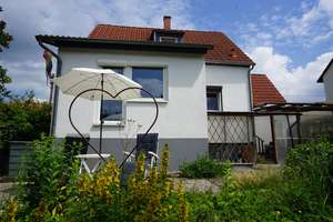 Einfamilienhaus mit wunderschönem Garten und Baugrundstück im romantischen Klosterviertel – Die vollständige Adresse der Immobilie erhältst du vom Anbieter., 38108 Volkmarode, Braunschweig – Vorschaubild 3