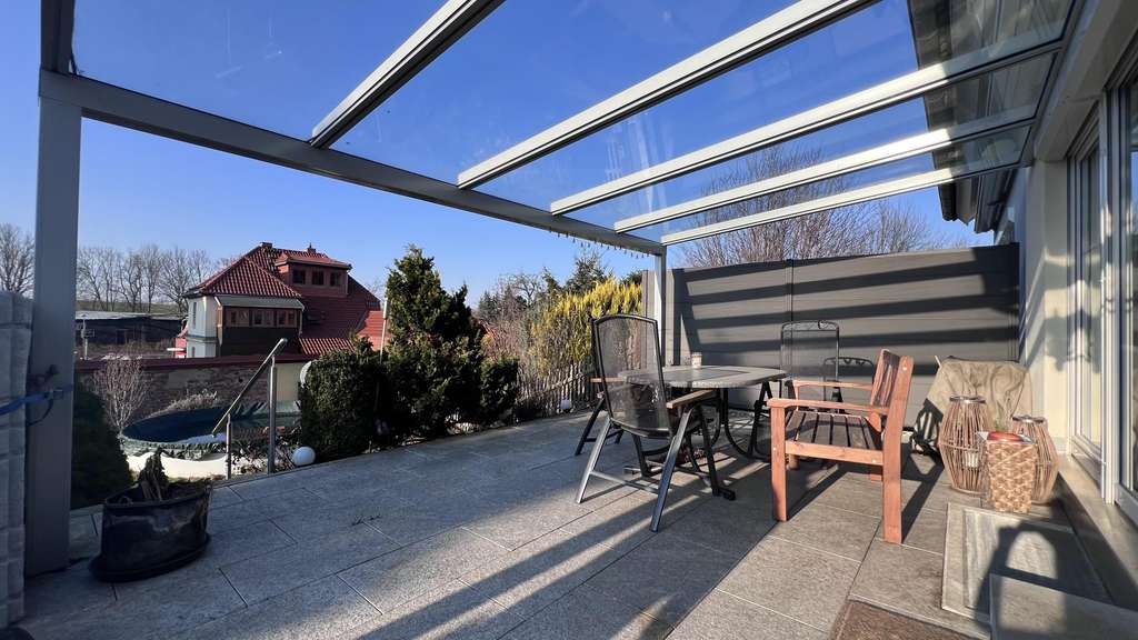 Immobilie in Lichtentanne - Charmant & Fein - Zieh Einfach Ein! - Bild 2