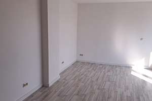 Dachgeschosswohnung für Single mit großer Dachterrasse am Erfurter Anger zu vermieten – Anger 47-49, 99084 Altstadt, Erfurt – Vorschaubild 3