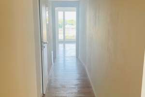 Großzügige und helle 3-Zimmer-Wohnung (107 m²) in zentraler Lage von Bobingen – Hochstraße 19, 86399 Bobingen – Vorschaubild 5