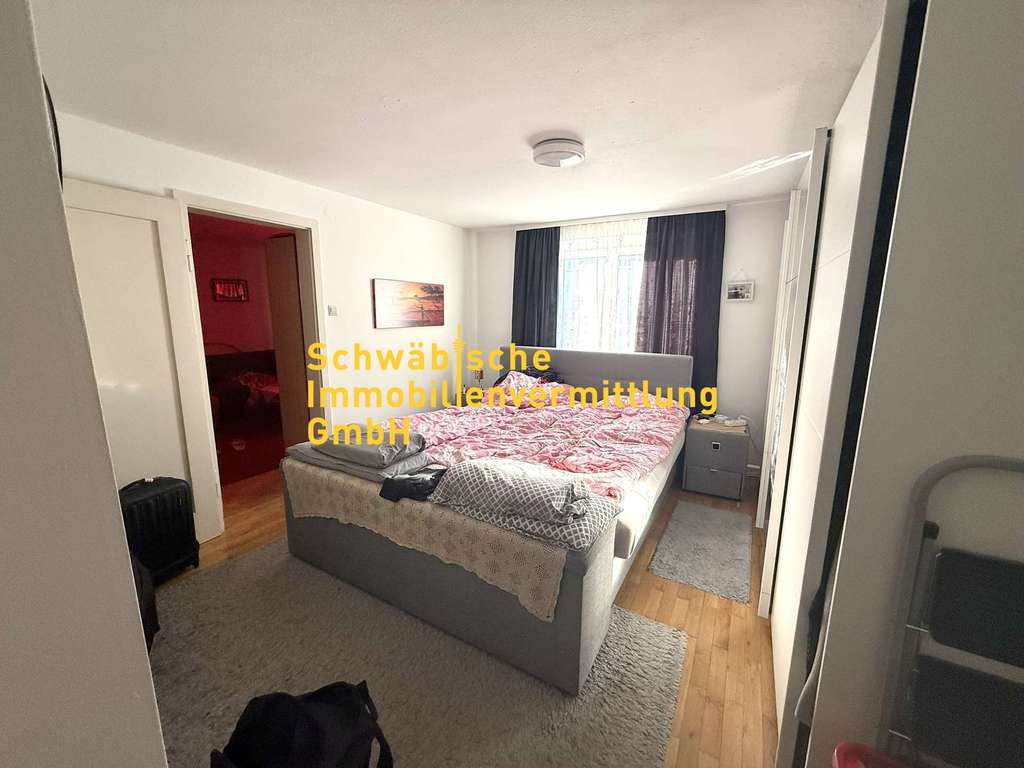 3.-Zi.-Whg., Wärmedämmung, Stellplatz, *Selbstnutzung möglich*