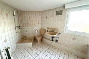 Property thumbnail 13