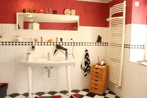 Modernisiertes Reihenhaus mit Küche und Wintergarten – Elmschenhagen, Kiel, 24147 Kiel – Vorschaubild 17