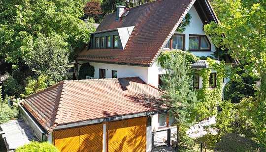 Bild von Zweifamilienhaus in Schmitten