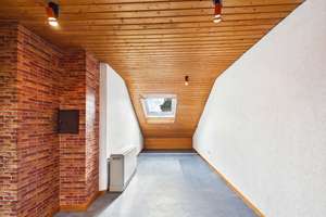 Drei Ebenen zum Gestalten, ein Garten zum Verlieben – ein Haus für Grünliebhaber und Selbermacher – Die vollständige Adresse der Immobilie erhältst du vom Anbieter., 70565 Dürrlewang, Stuttgart – Vorschaubild 18