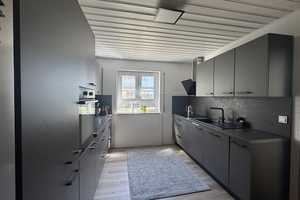 Traumhafte Feldrandlage! Schönes Reihenendhaus mit Garage, Balkon, Terrasse und Keller (vermietet) – Karlsruhe (Kreis) – Vorschaubild 6