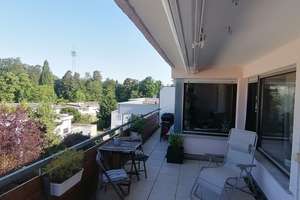 Zuhause mit 2,5 Zimmern und Balkon in Stuttgart