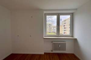 Moderne 3-Zimmer-Wohnung mit Balkon in Nürnberg – Burgsalacher Straße  25, 90449 Röthenbach Ost, Nürnberg – Vorschaubild 5