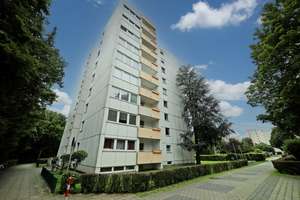 Wohnen direkt am Ostpark: Helle, renovierte 3-Zimmer-Wohnung mit zwei Südbalkonen und Weitblick. – Die vollständige Adresse der Immobilie erhältst du vom Anbieter., 81735 Neuperlach, München – Vorschaubild 12