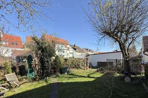 Charmantes Einfamilienhaus mit Gartenidylle in bester Innenstadtlage von Neuburg a. d. Donau – Die vollständige Adresse der Immobilie erhältst du vom Anbieter., 86633 Neuburg an der Donau – Vorschaubild 3