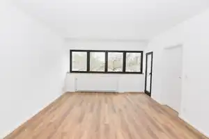 Schöne, ruhige,komplett sanierte 2 Zimmer Wohnung direkt am Stadtgarten – Krefeld – Vorschaubild 12