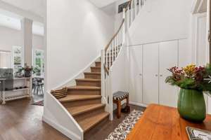 Großzügige Altbau - Maisonette Wohnung mit Garten in D-Pempelfort befristet auf 12 Monate – Die vollständige Adresse der Immobilie erhältst du vom Anbieter., 40479 Pempelfort, Düsseldorf – Vorschaubild 6