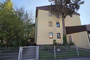 ** 4-Zimmer-Whg. mit exklusivem Badezimmer, LOGGIA und TG-Stellplatz in gepflegter Wohn(an)lage ** – Die vollständige Adresse der Immobilie erhältst du vom Anbieter., 90453 Katzwang, Reichelsdorf Ost, Reichelsdorfer Keller, Nürnberg – Vorschaubild 4