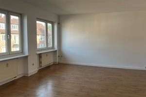 Zentrale Lage Winterhude/Barmbek - 4 Zimmer mit Balkon! – Maria-Louisen-Stieg 2d, 22299 Winterhude, Hamburg – Vorschaubild 2