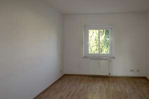 2 Raum - Sie haben die Wahl - Renovierungsgutschein oder Grundmietenerlass! – Leipziger Chaussee 56, 39118 Hopfengarten, Magdeburg – Vorschaubild 6