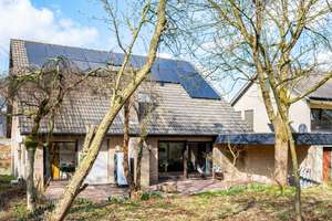 KEINE KÄUFERPROVISION Schickes Zweifamilienhaus mit Wärmepumpe und Blick auf die Felder von Spenge – Die vollständige Adresse der Immobilie erhältst du vom Anbieter., 32139 Spenge – Vorschaubild 2