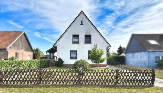 Bild von Modernisiertes Einfamilienhaus mit großem Garten in Gockenholz bei Lachendorf