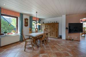 Wohnen mit Stil, Komfort und Gartenidylle – Ihr Zweifamilienhaus in begehrter Lage von KR-Uerdingen! – Die vollständige Adresse der Immobilie erhältst du vom Anbieter., 47829 Uerdingen, Krefeld – Vorschaubild 14