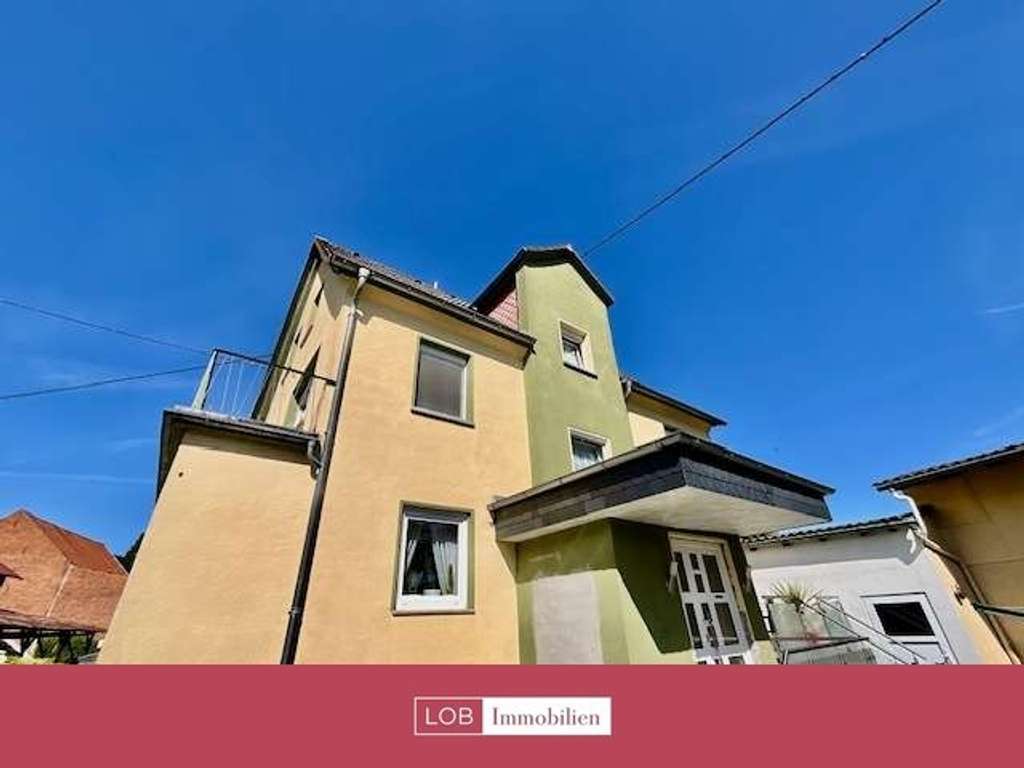 Immobilie in Butzbach - Massiv erbautes Einfamilienhaus mit großem Platzangebot für die Familie / 168 Qm Wfl. - Bild 3